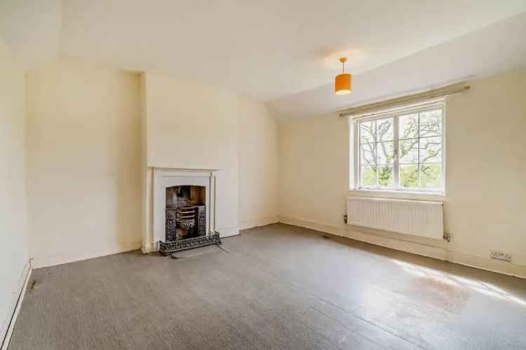 Oakhurst Farmhouse 5 Acres Near Peterborough