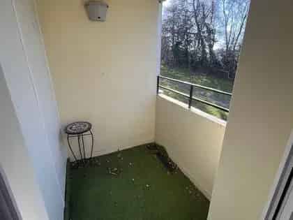 Two Double Bedroom Flat Southampton Communal Parking Zero Deposit Available