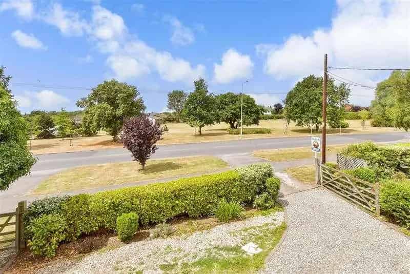4 Bed Detached House for Sale in Chestfield