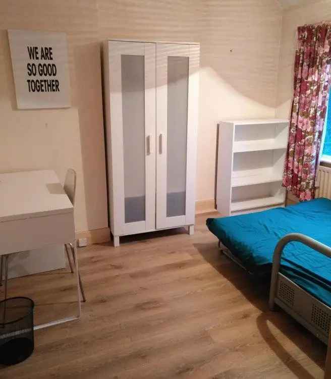 4 Bedroom Student House Share to Rent