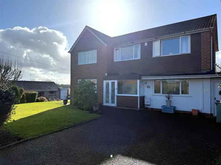 4 Bedroom Link Detached House For Sale