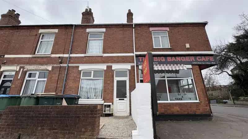 3 Bedroom End of Terrace House to Rent