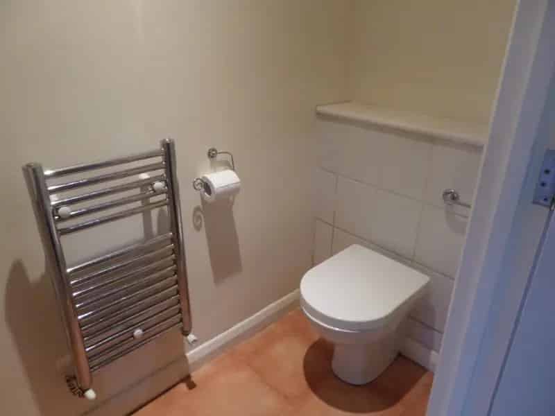 2 Bedroom House To Rent Available 04072025