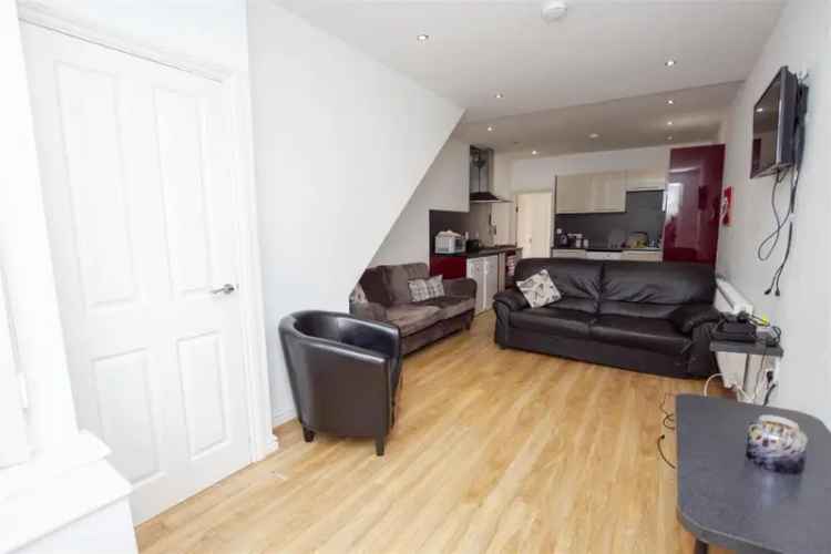 4 Bedroom Student House 2025 2026 Academic Year