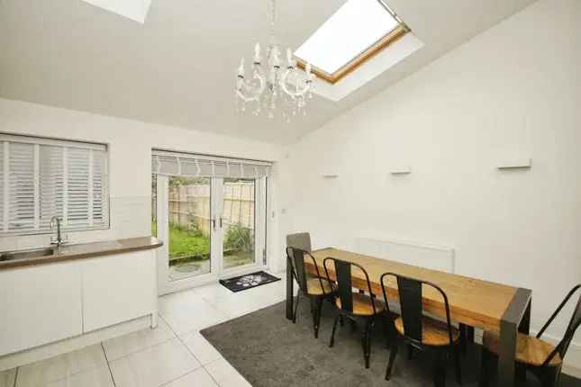 Four Bedroom Terrance House Fishponds Bristol