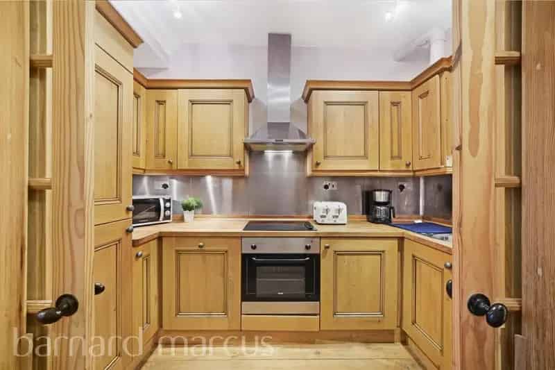 Flat For Rent , London, England