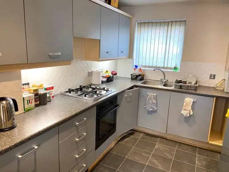 Three Bedroom House Near Broad Street City Centre Zero Deposit Option