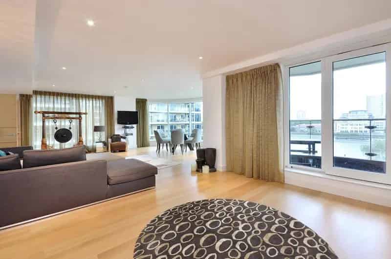 3 Bedroom River View Apartment Chelsea Harbour