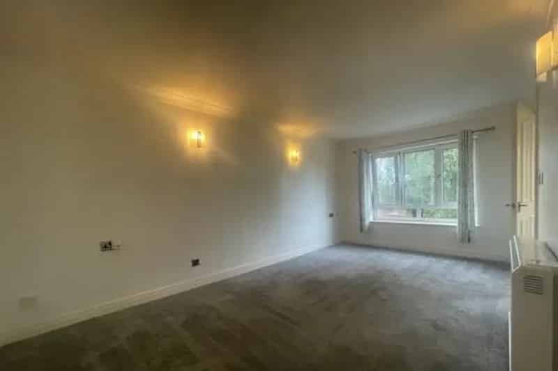 One Bedroom Flat Bebington Over 55s Leasehold Modern Auction