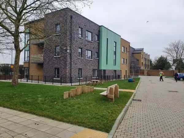 2019 Built House Near Top Schools and Transport Links in Ealing
