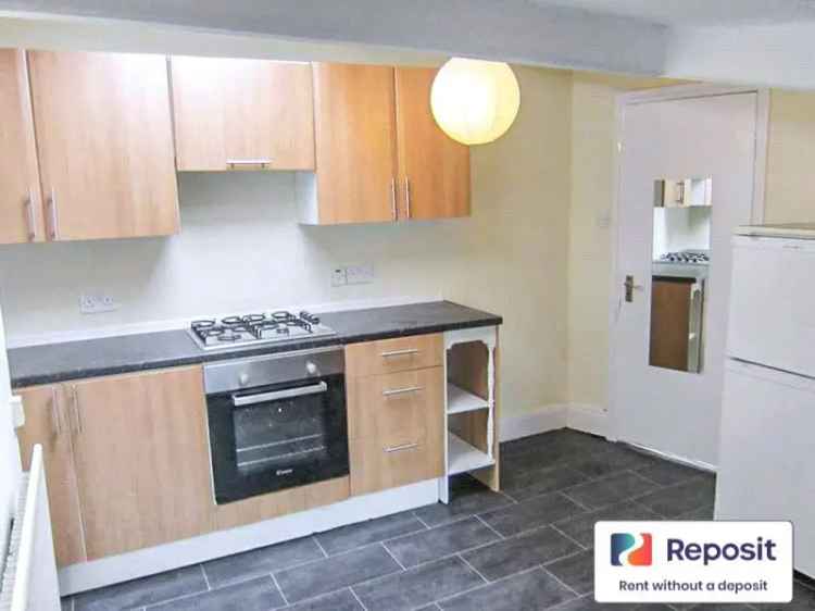 3 bedroom flat to rent