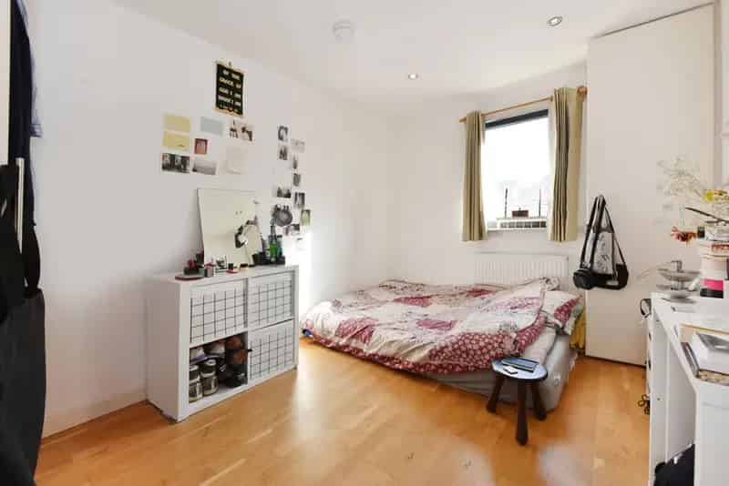 2 Bedroom Apartment Hackney Central Pet-Friendly Air Conditioning