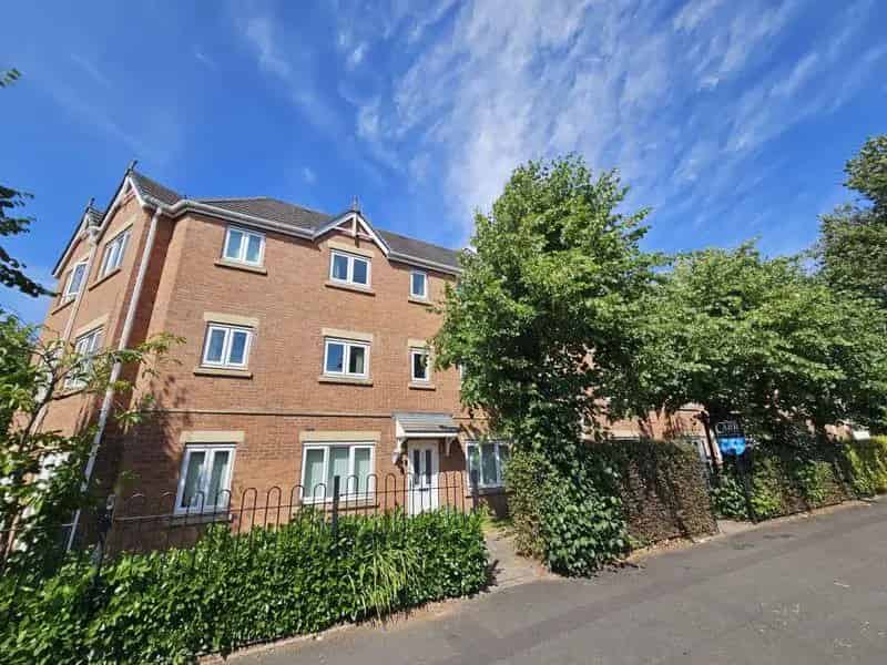 2 Bedroom Furnished Apartment Perry Common B23 Gated Parking En-Suite