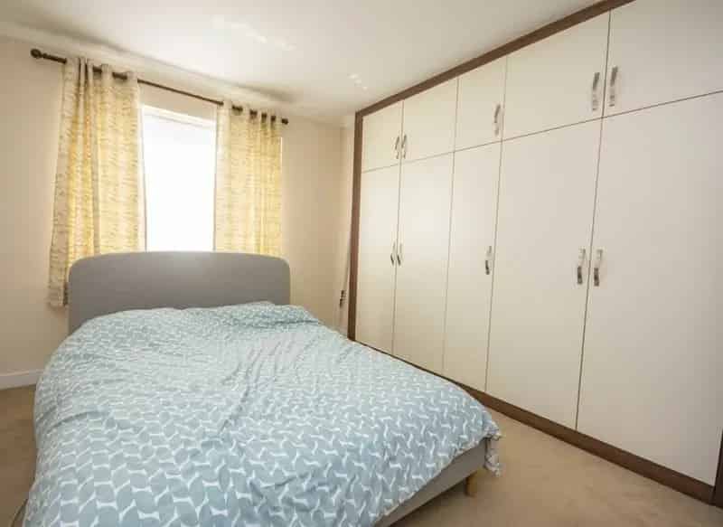 Spacious 2-Bed Ground Floor Apartment Near Hendon Central Tube
