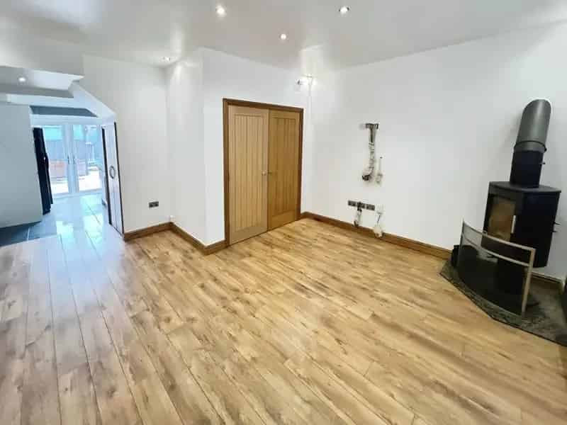3 Bedroom End Terrace House for Sale Orrell Greater Manchester