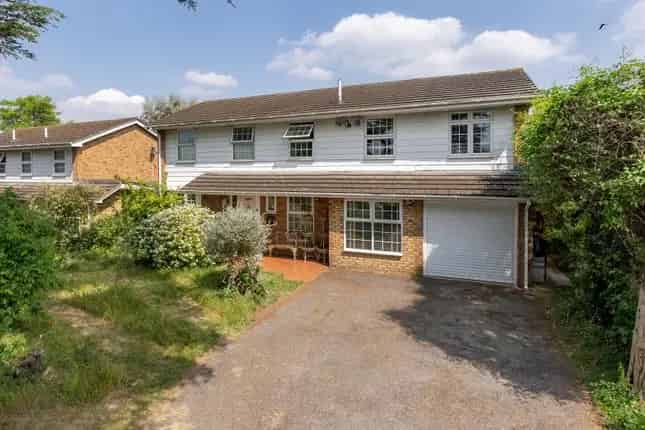 Family Home for Sale in London SW19