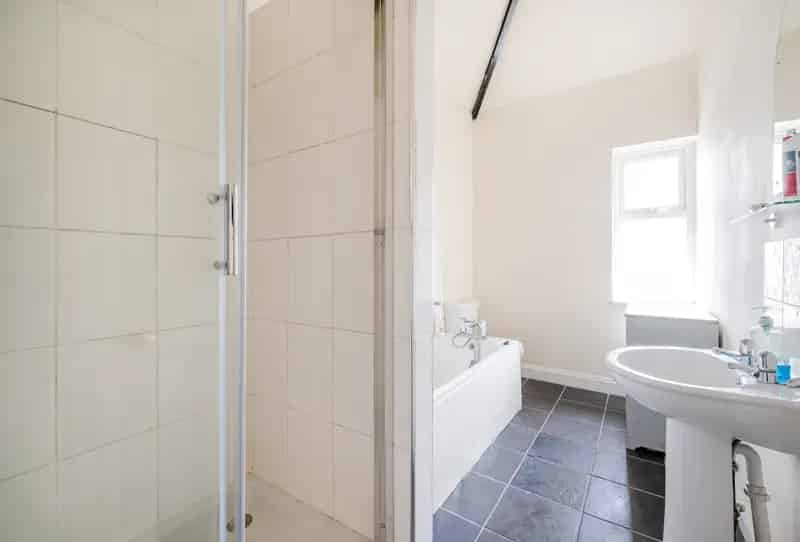 2 Bedroom Apartment for Sale in Charlton Kings