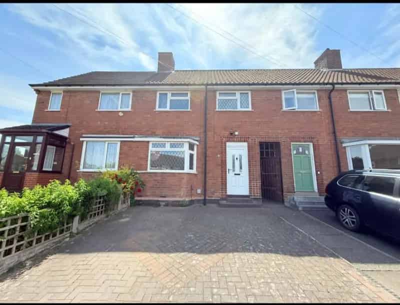 2 Bedroom House To Let Sutton Coldfield