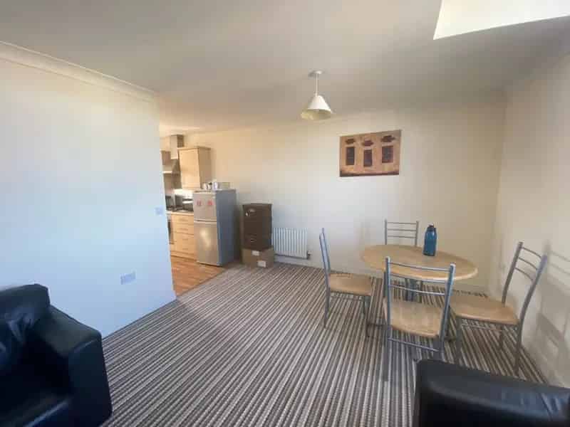 2 Bedroom Flat To Rent Available 12092025