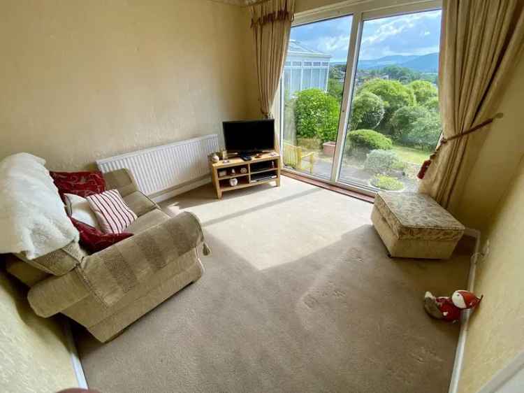 2 bedroom detached bungalow for sale