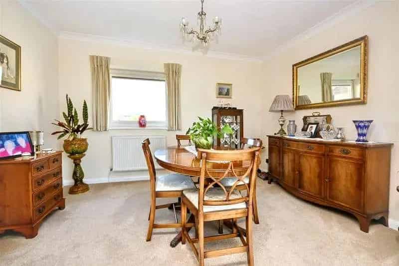 2 Bed Seafront Flat for Sale Eastbourne Gated Development Allocated Parking