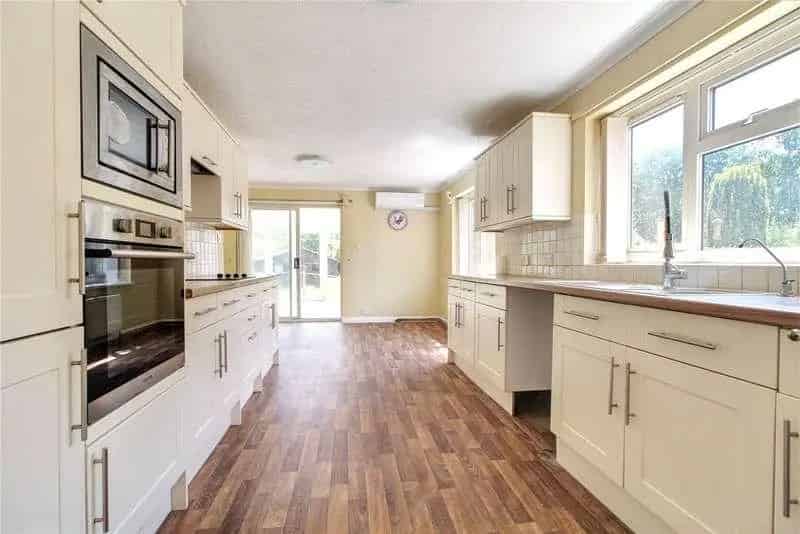 4 Bed Detached Bungalow Great Moulton