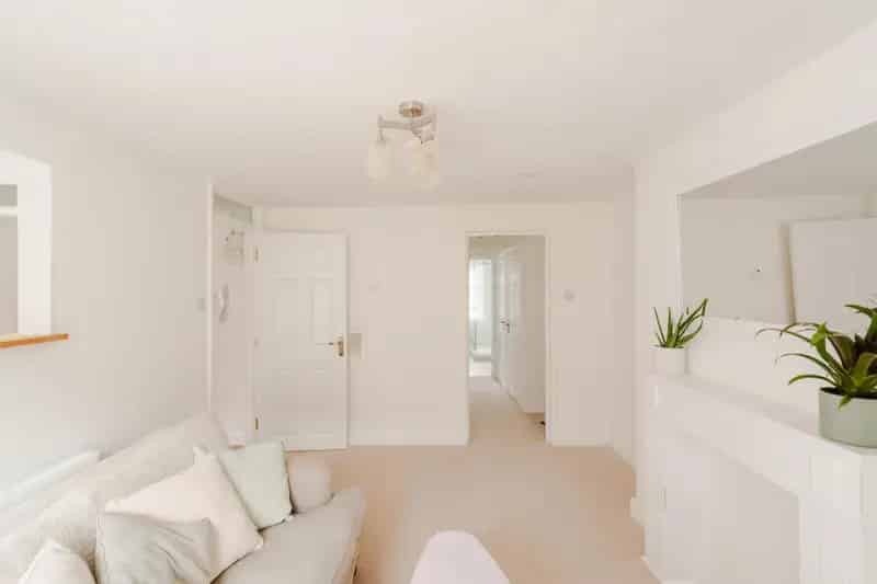 1 Bedroom Flat for Sale in Montpelier