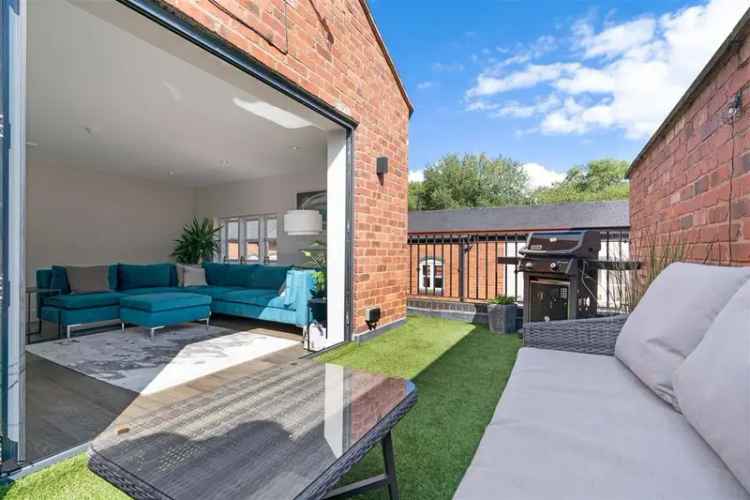 4 Bedroom Townhouse for Sale