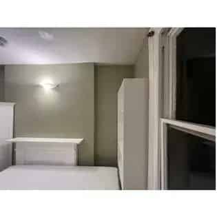 1 Room Studio Flat 32m² London - Newly Decorated - All Bills Included