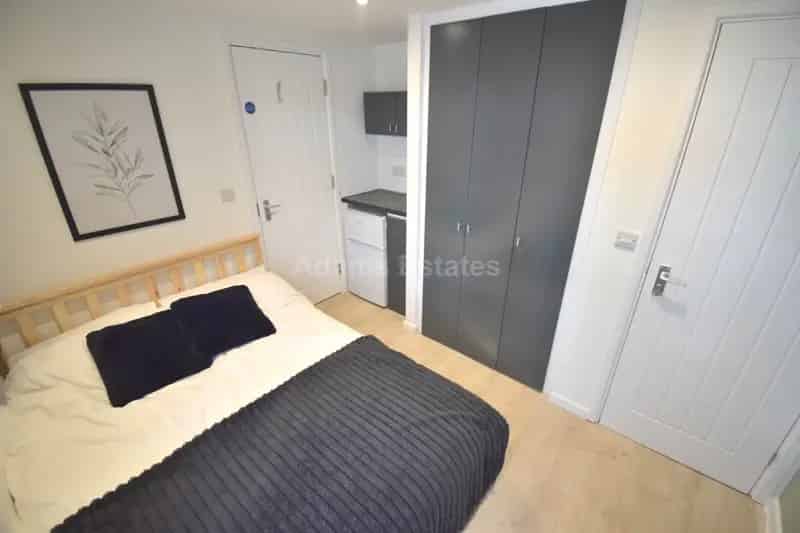 1 Bedroom House Share House to Rent