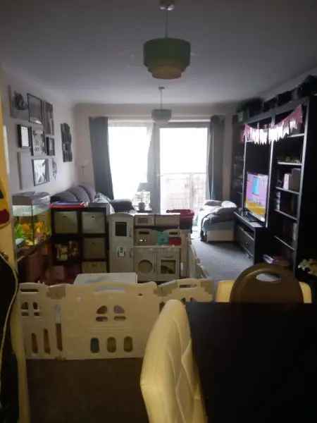 Flat For Rent in Fareham, England