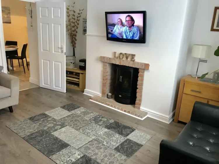 2 Bedroom Flat To Let - Comfortable Urban Living