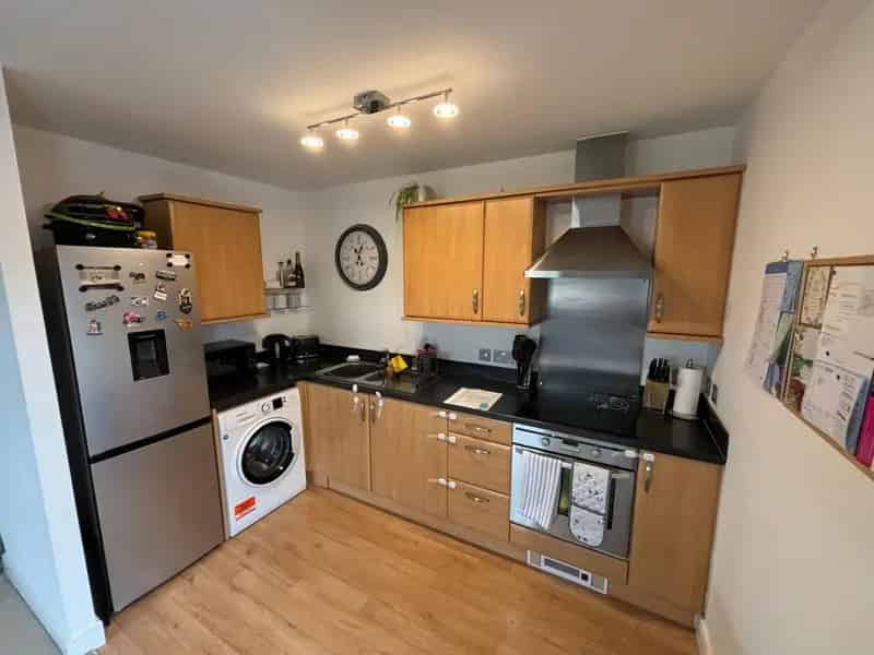2 Bedroom Flat To Let Lodge Park