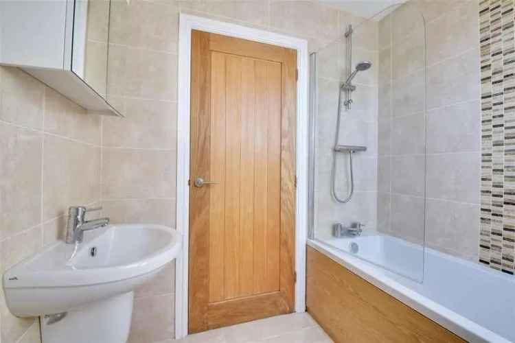 5 Bed Detached House for Sale in Ninfield