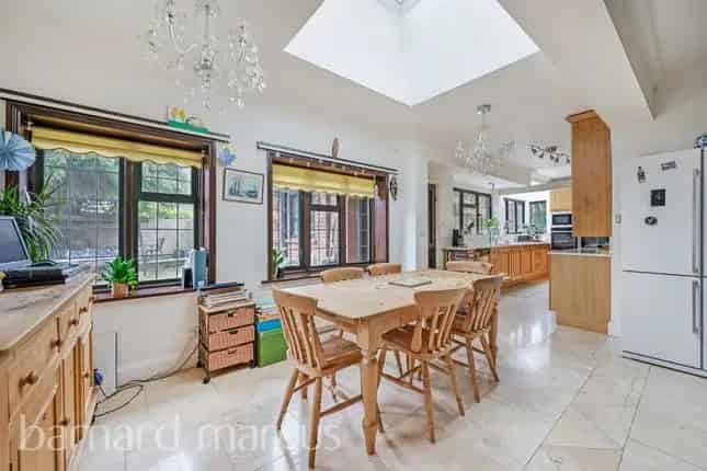Six Bedroom Detached House Whitgift Estate Croydon