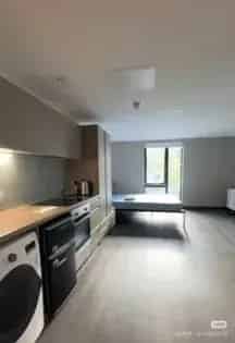 Leeds Studio Sublet Near University and City Center