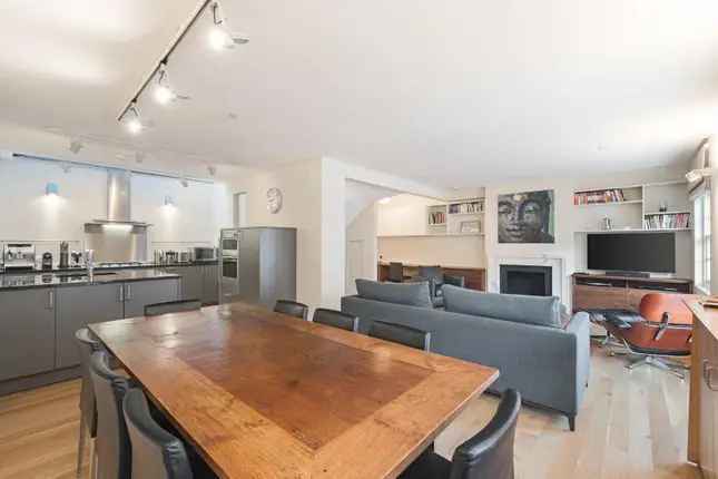 Terraced house to rent in Ennismore Mews, Knightsbridge, London SW7