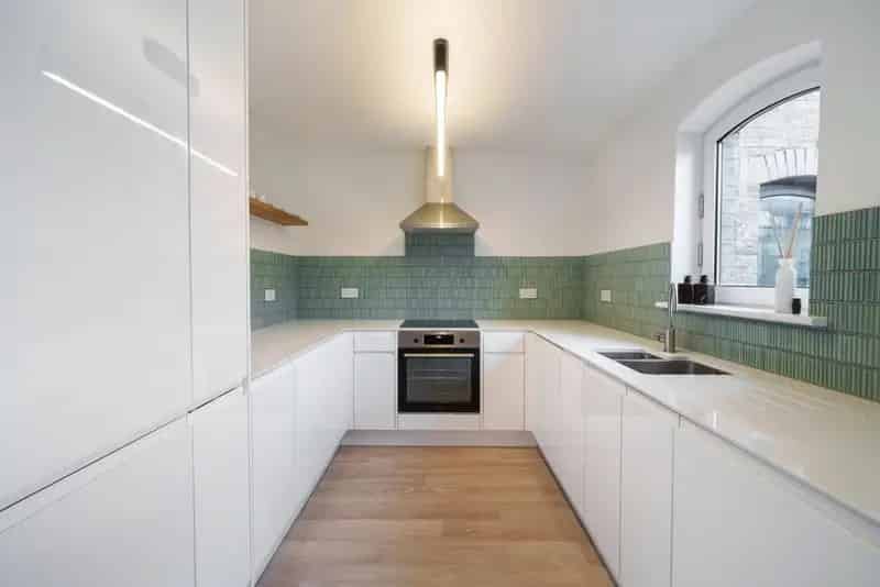 Flat For Sale , London, England