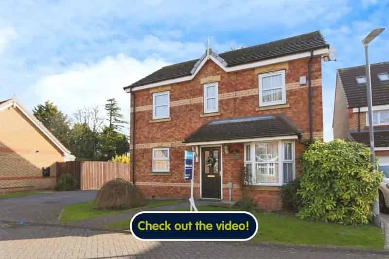 4 Bedroom Detached House For Sale