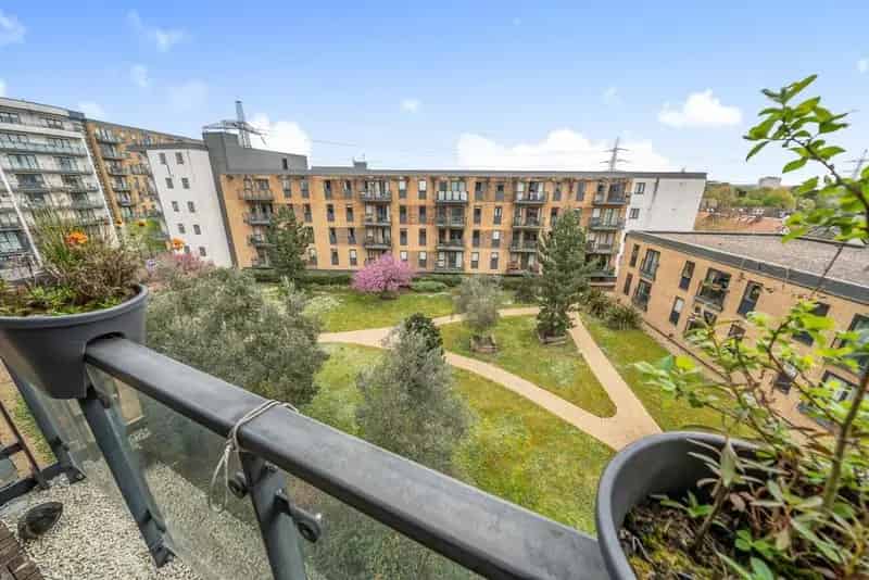 Two Double Bedroom Flat near Wimbledon Town Centre