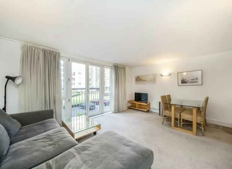 Thames Path Apartment  Modern Living Gated Complex