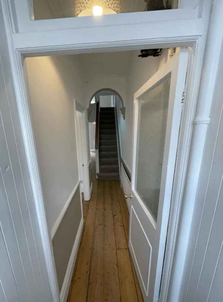 3 Bedroom Victorian Terrace House Southville