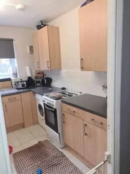 Newly Decorated Pet-Friendly Flat with Private Garden