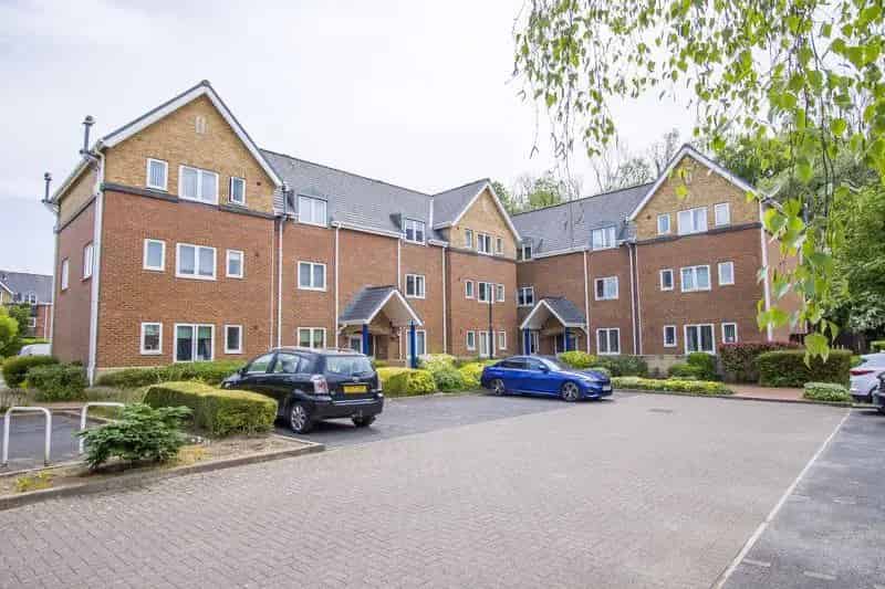 2 Bedroom Flat for Sale