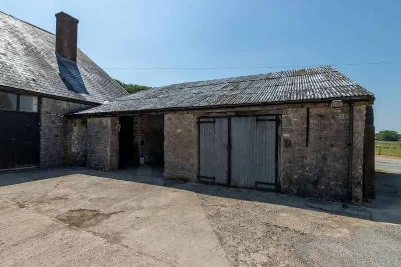 4 Bed Period Farmhouse for Sale in Mendip Hills