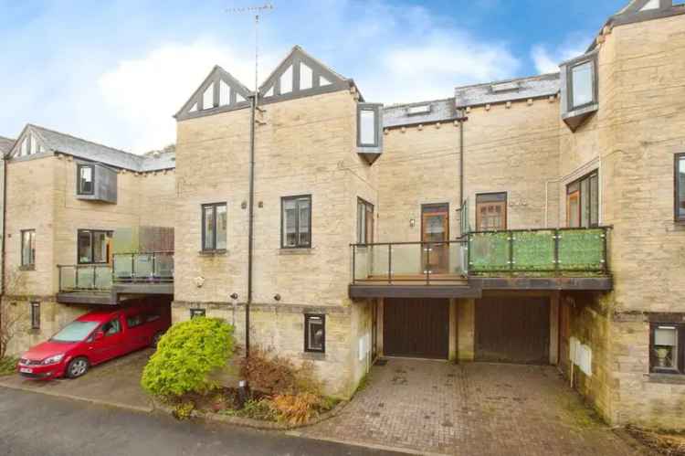 3 Bedroom Mid Terrace House for Sale Hebden Bridge HX7