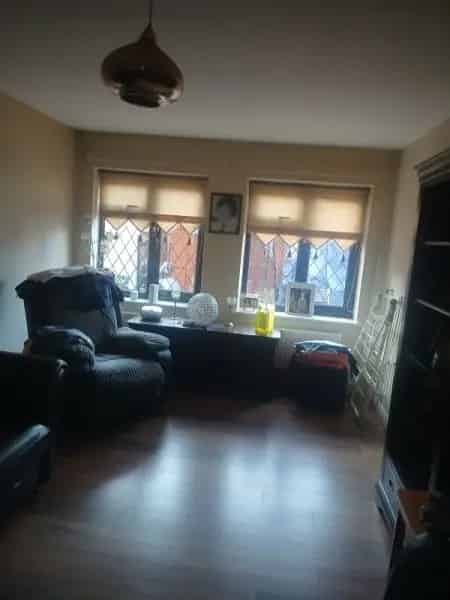 Big 2 Bedroom House Near Excel and Docks East London