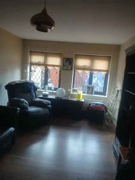 Flat For Rent in Leeds, England