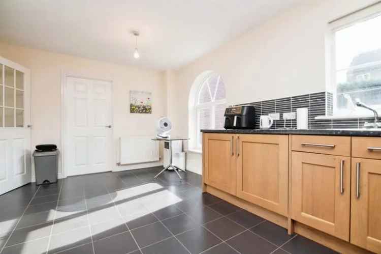 Prime Edgbaston Family Home Four Bedrooms Two Bathrooms