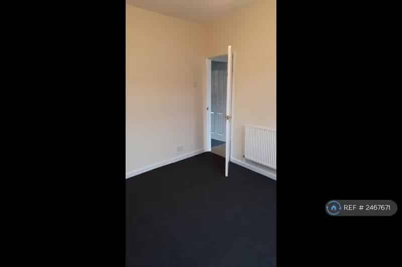4 Bedroom Terraced House BS5